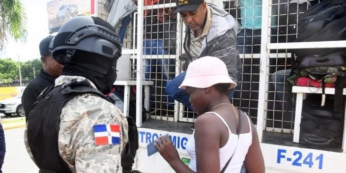 Deportaciones-de-haitianos-e1710362771391