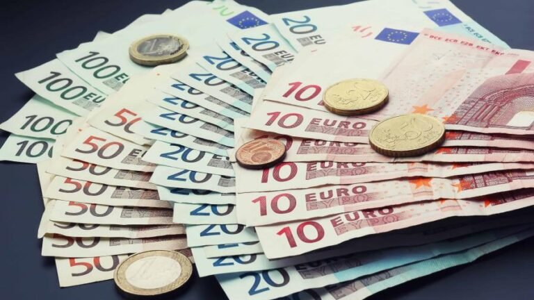 euro-cierra-semana-con-impacto-por-volatilidad-focus-0-0-896-504