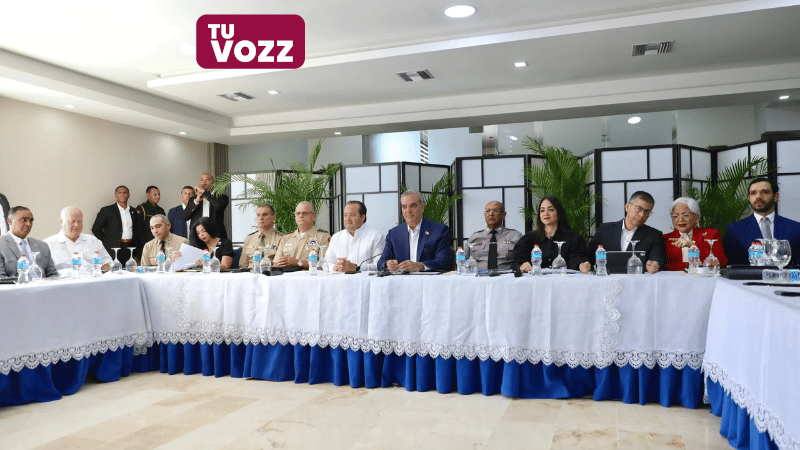 Presidente Abinader lidera reunión de seguimiento al Plan de Seguridad Ciudadana - Imagen