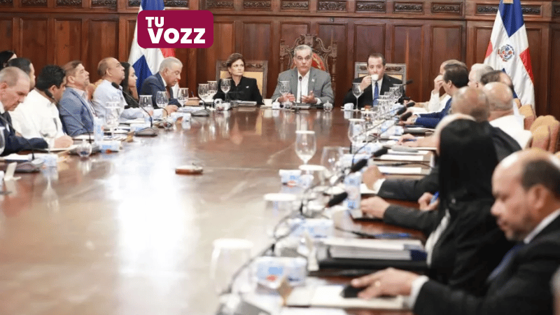 Presidente Luis Abinader y vicepresidenta Raquel Peña encabezan la cuadragésimo octava reunión del Consejo de Ministros - Imagen