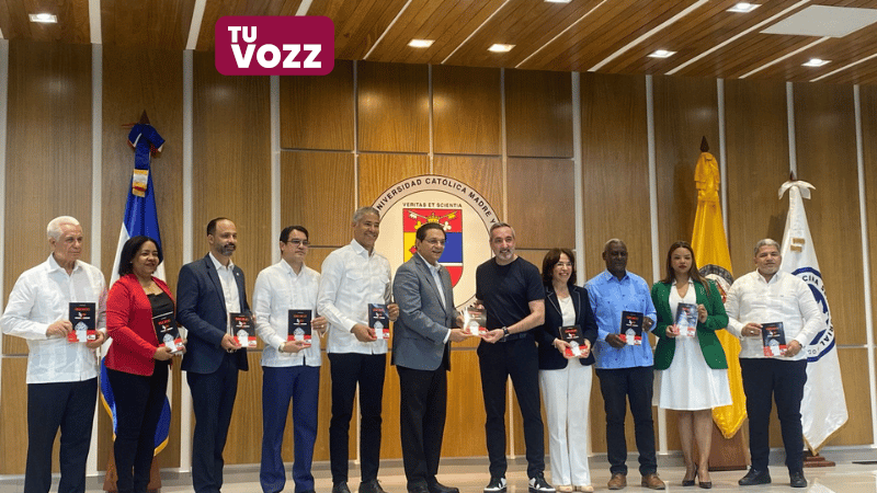Consultor español Xavi Domínguez presenta su obra "Érase Una Vez" en la PUCMM - Imagen