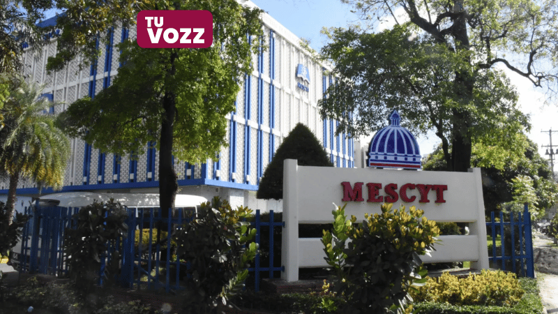 Problemas Técnicos Afectan Acceso a Portal de Becas Nacionales 2025 - Imagen