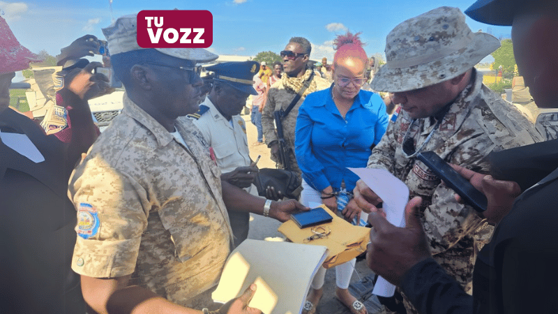 Autoridades haitianas extraditan a dominicana acusada de trata de personas - Imagen