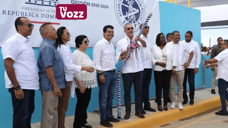 Presidente Luis Abinader y Wellington Arnaud inauguran Acueducto Miches-Zona Turística en El Seibo - Imagen