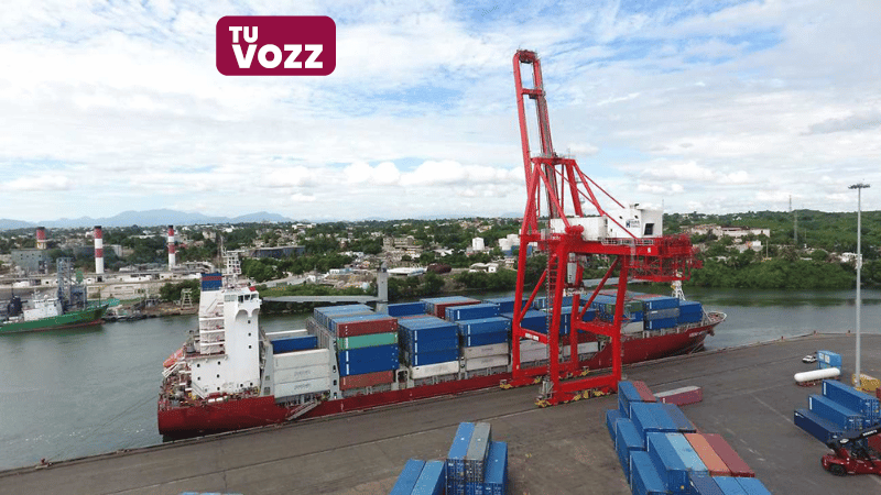 Sindicato de Exportación de los Puertos de Barahona denuncia desfalco y pide intervención del presidente Luis Abinader - Imagen