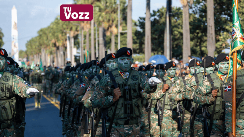 Abundan Generales Sin Tropa en República Dominicana y Coroneles Dirigen Brigadas - Imagen