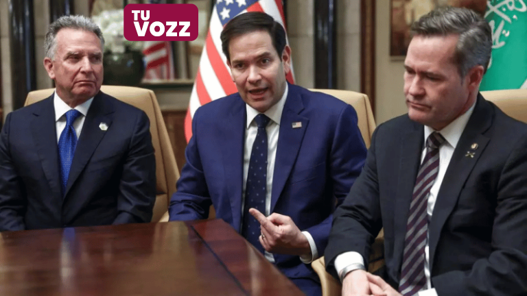 Estados Unidos y Rusia avanzan hacia la normalización diplomática y el fin del conflicto en Ucrania - Imagen
