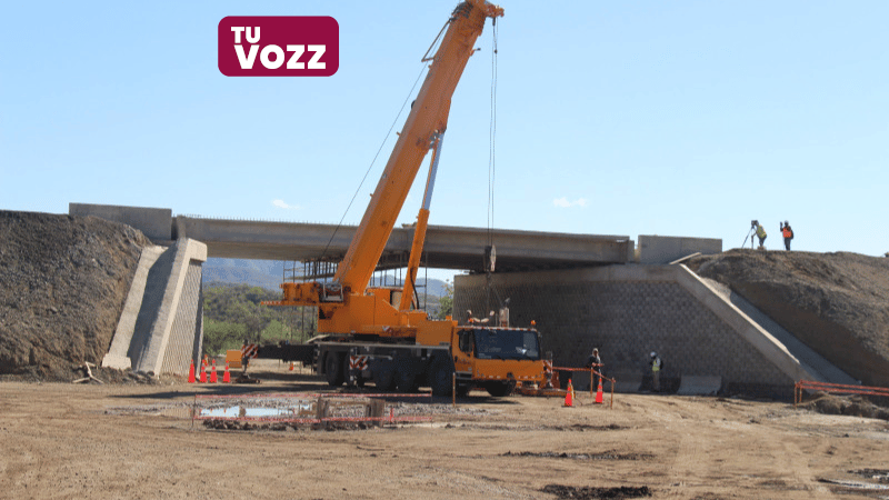 Aceleran trabajos en Circunvalación de Baní, pero entrega sigue sin fecha definida - Imagen