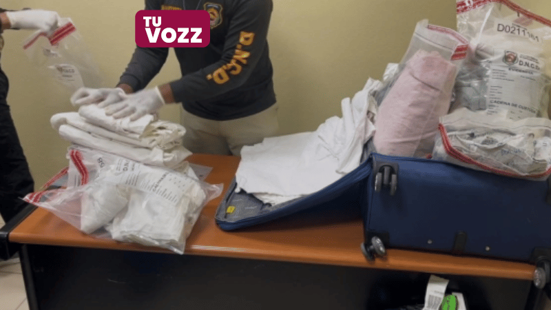 Capturan a ciudadano español con 55 prendas de vestir impregnadas de cocaína en el Aeropuerto del Cibao - Imagen