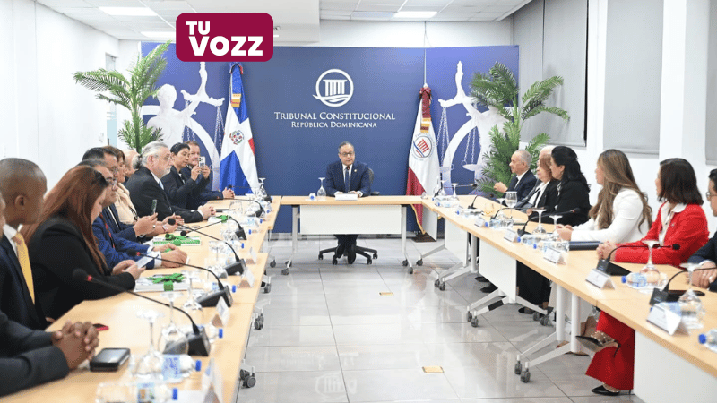 Visita de Juristas al TCRD antes del Congreso sobre Inteligencia Artificial y Derecho - Imagen