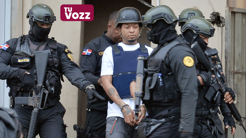 Rochy RD comparece ante la justicia por presunta posesión de drogas - Imagen