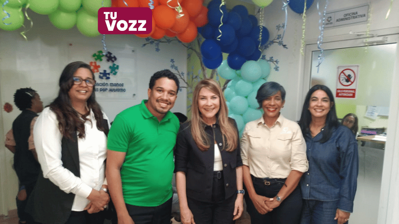 Carolina Mejía realiza visita sorpresa a la Fundación Mano Unida por el Autismo - Imagen