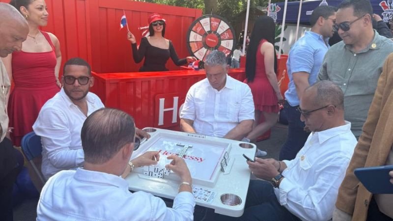 Hennessy deslumbra con elegancia e imponencia en el Dominican Taste Festival 2025 - Imagen