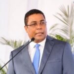 Víctor D’Aza sorprende en encuesta empresarial tras anunciar aspiración presidencial - Imagen