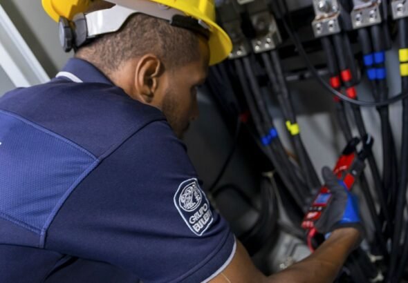 FALTA DE INVERSIÓN ELEVA UN 40% EL RIESGO OPERACIONAL EN SECTORES CLAVE - Imagen